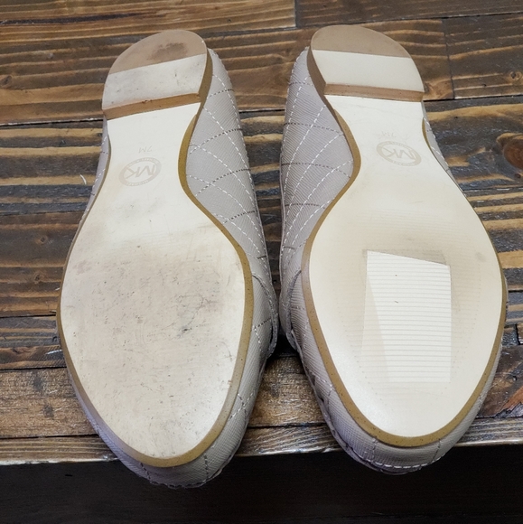 Michael Kors Khaki Flats Size 7 - Picture 6 of 8